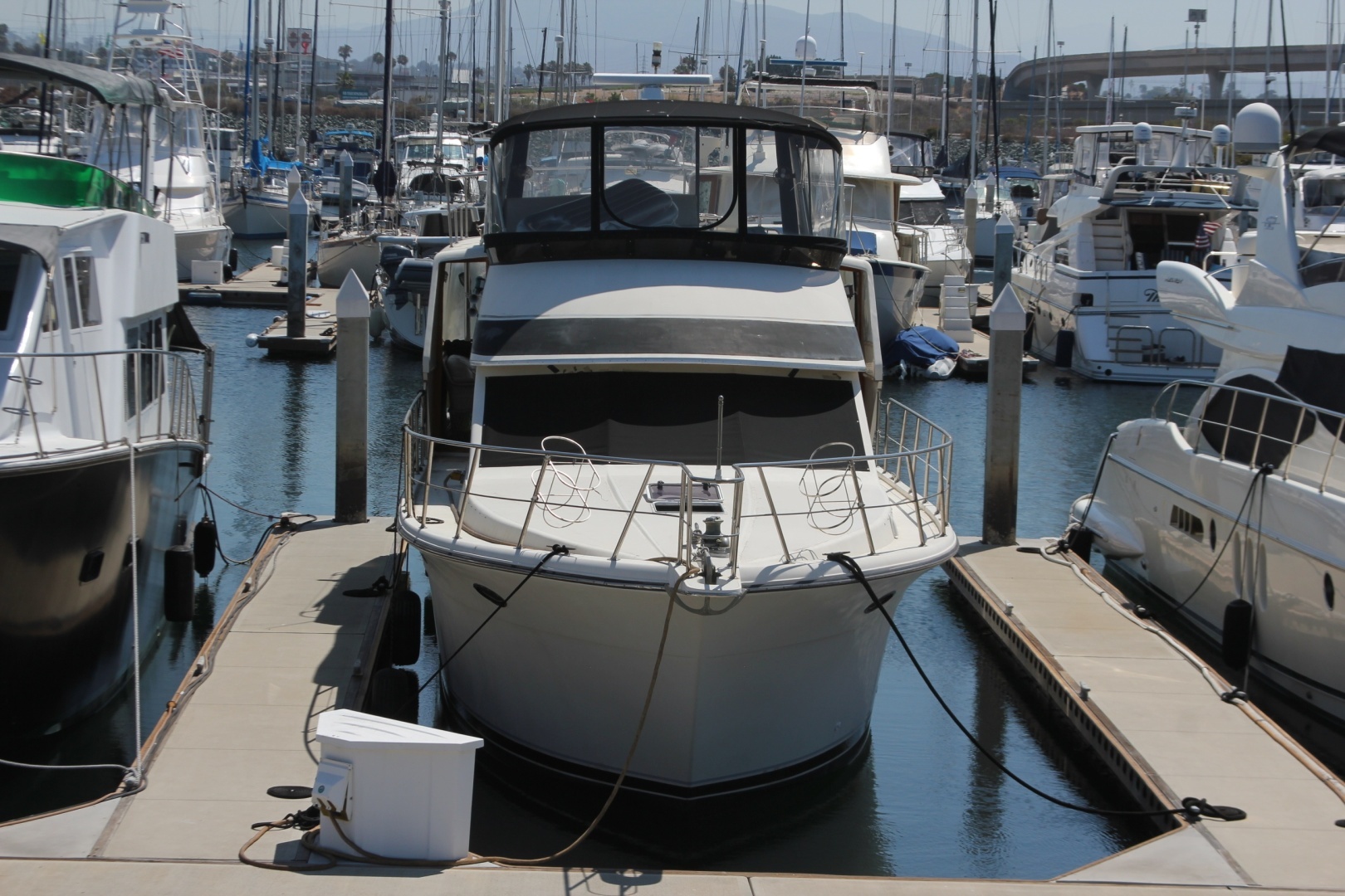 Californian Aft Cabin Yacht For Sale