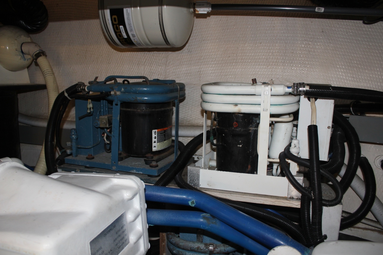 Californian Aft Cabin Yacht For Sale