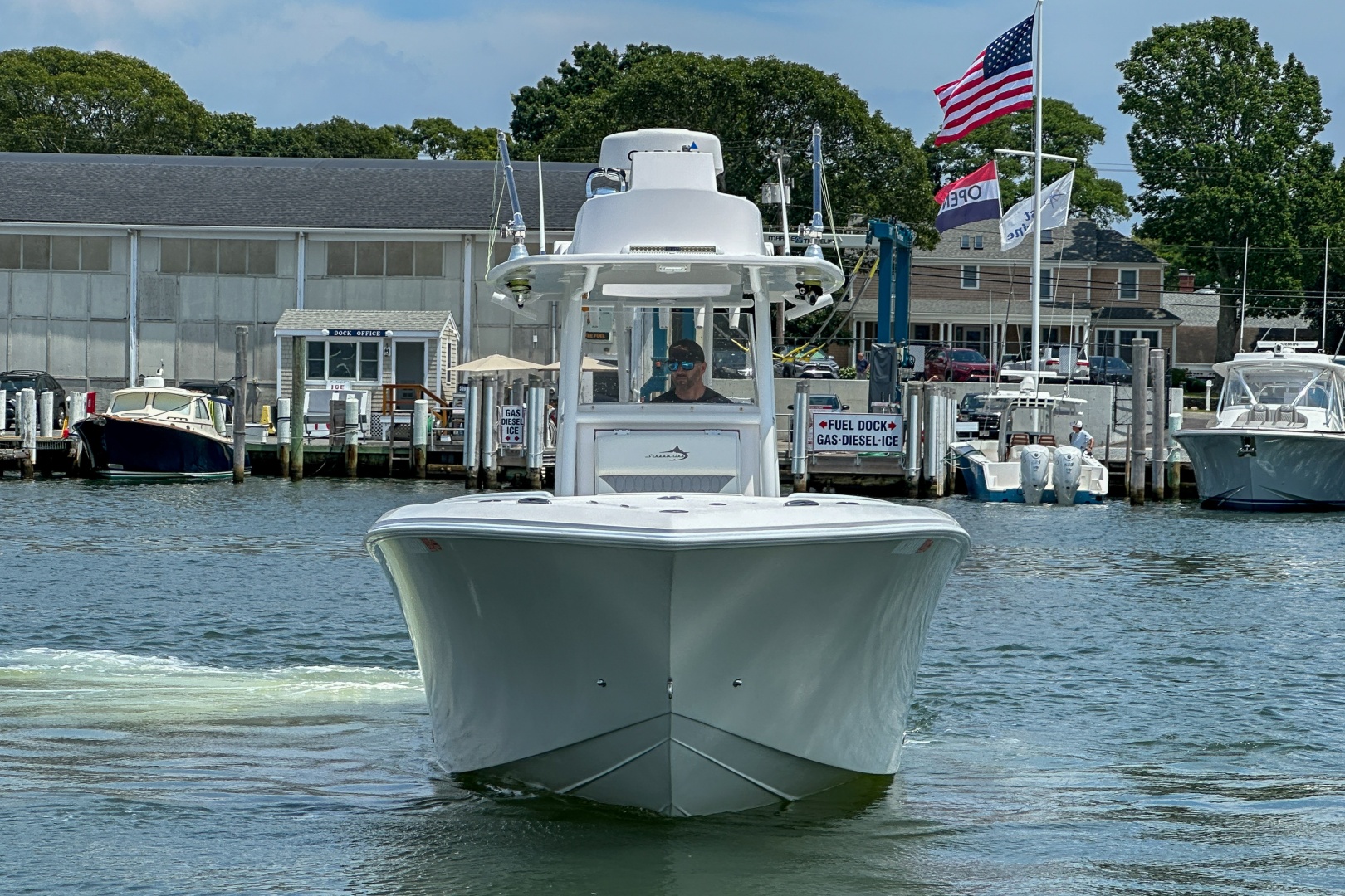 26ft Streamline Yacht For Sale