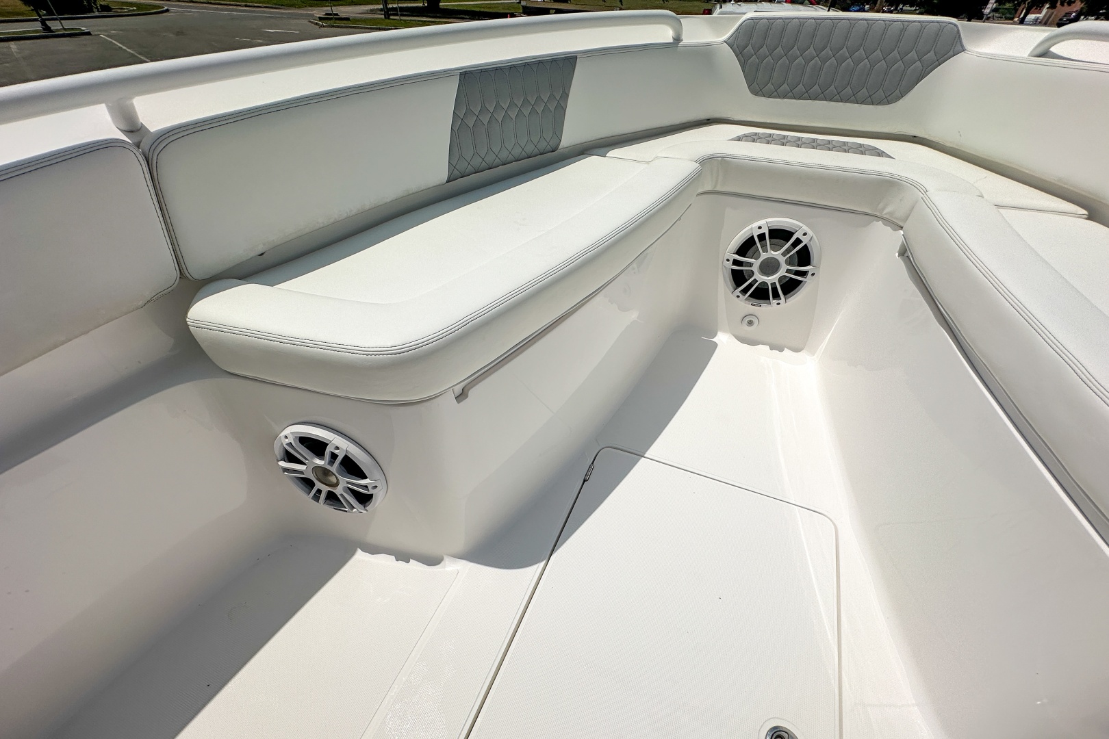 26ft Streamline Yacht For Sale