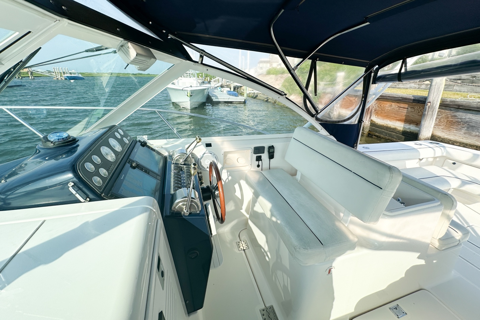 2001 Tiara Yachts 