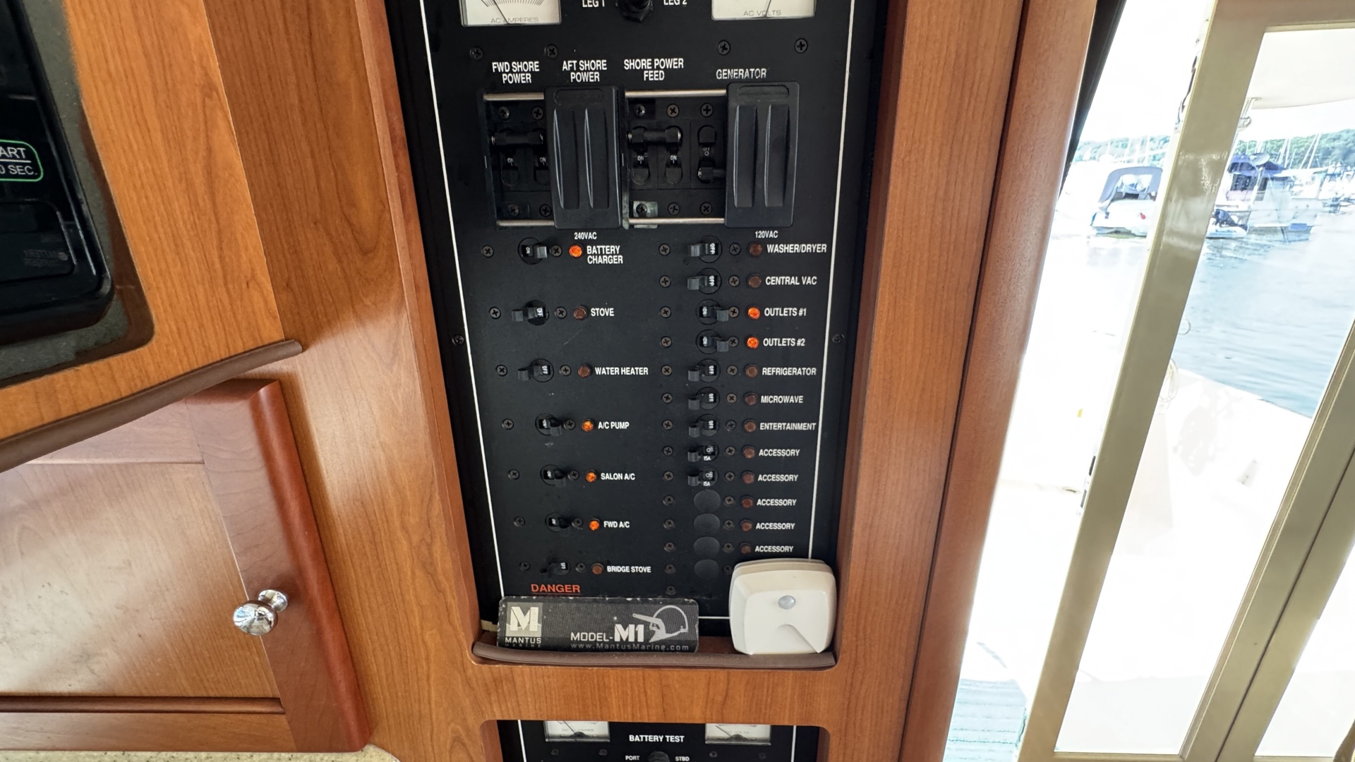 Safe Haven 40ft Mainship Yacht For Sale