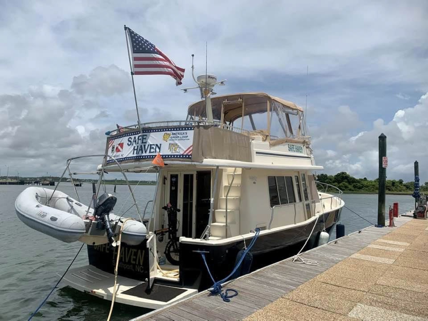 Safe Haven 40ft Mainship Yacht For Sale