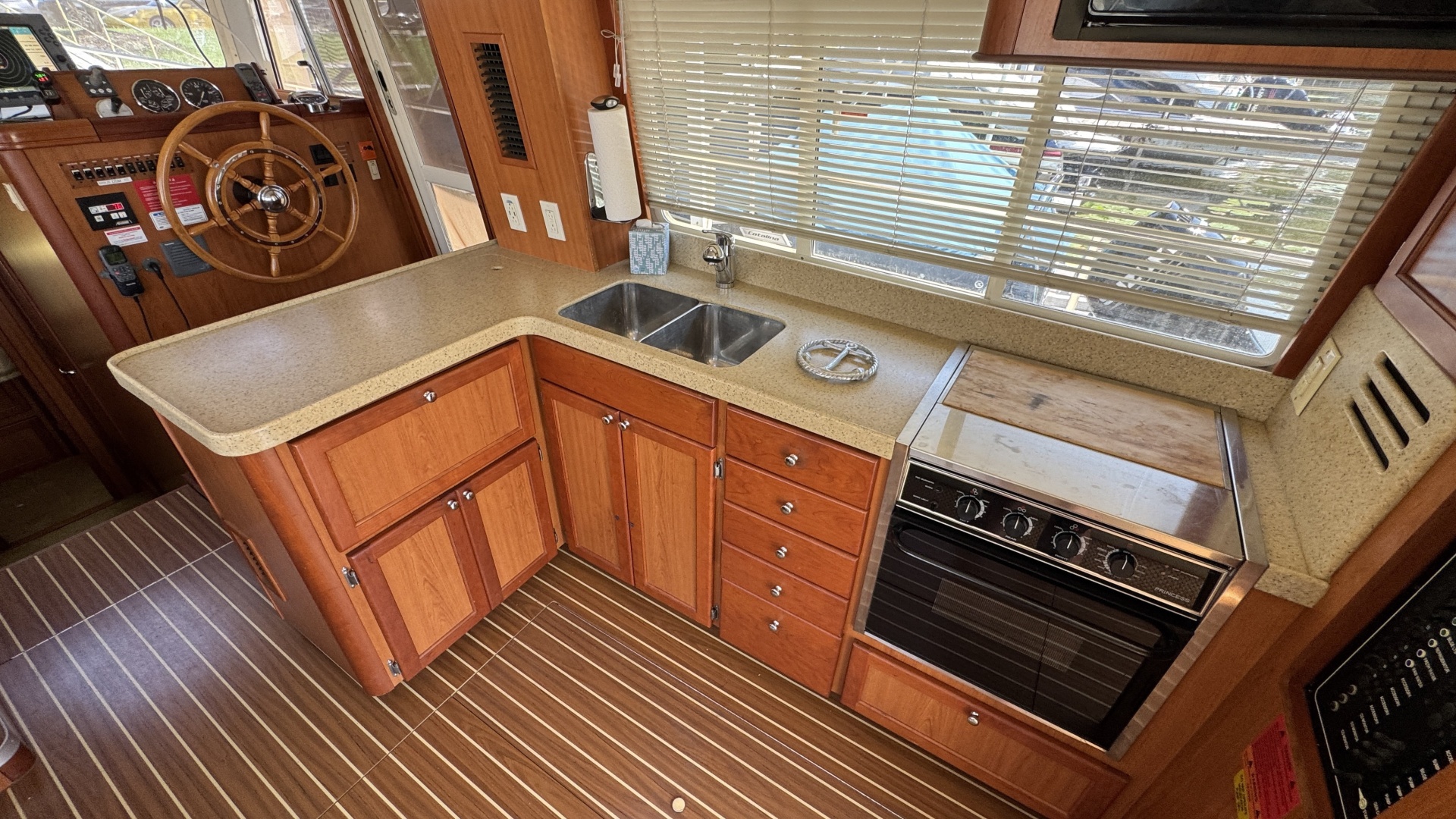 Safe Haven 40ft Mainship Yacht For Sale