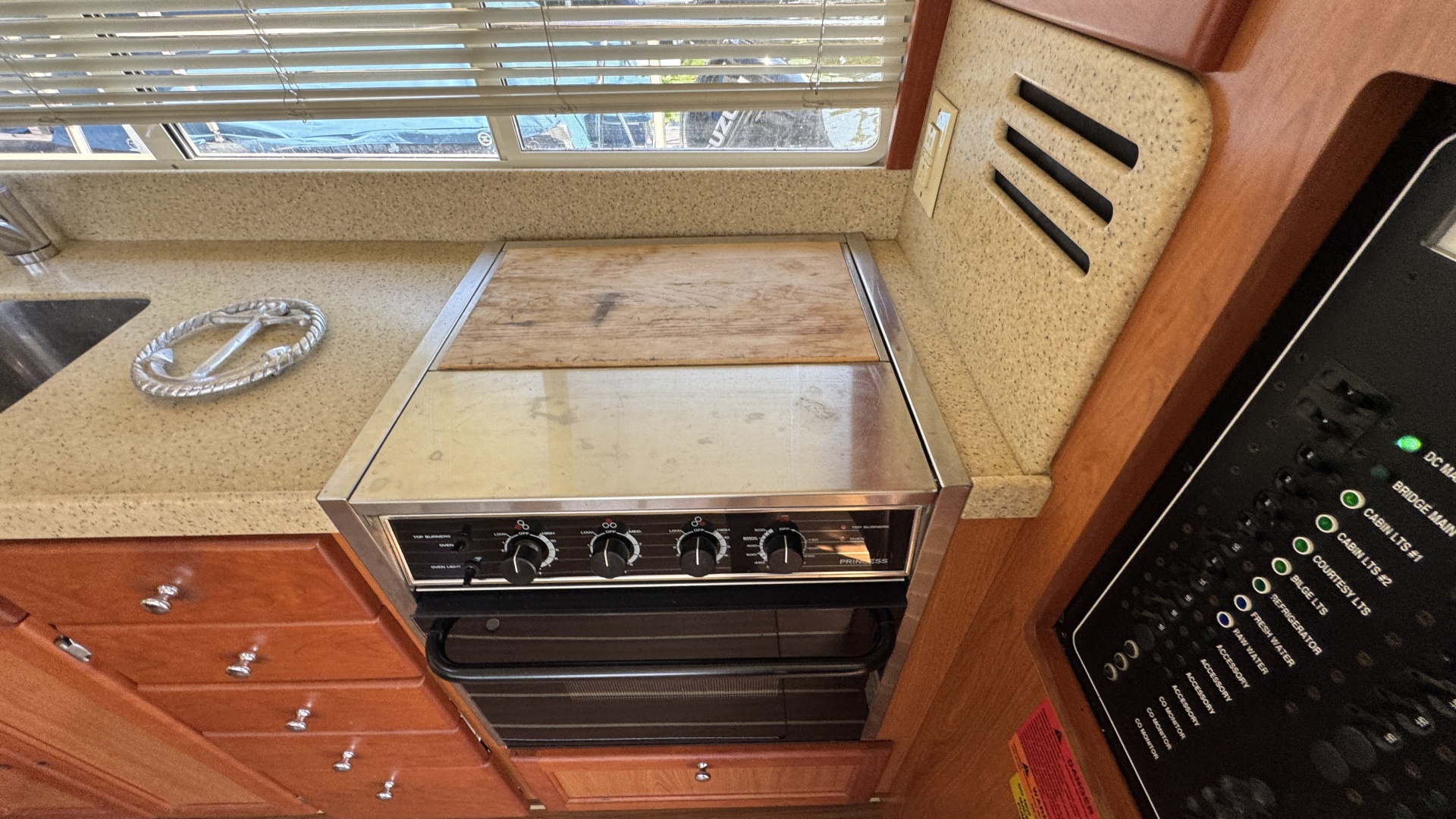 Safe Haven 40ft Mainship Yacht For Sale