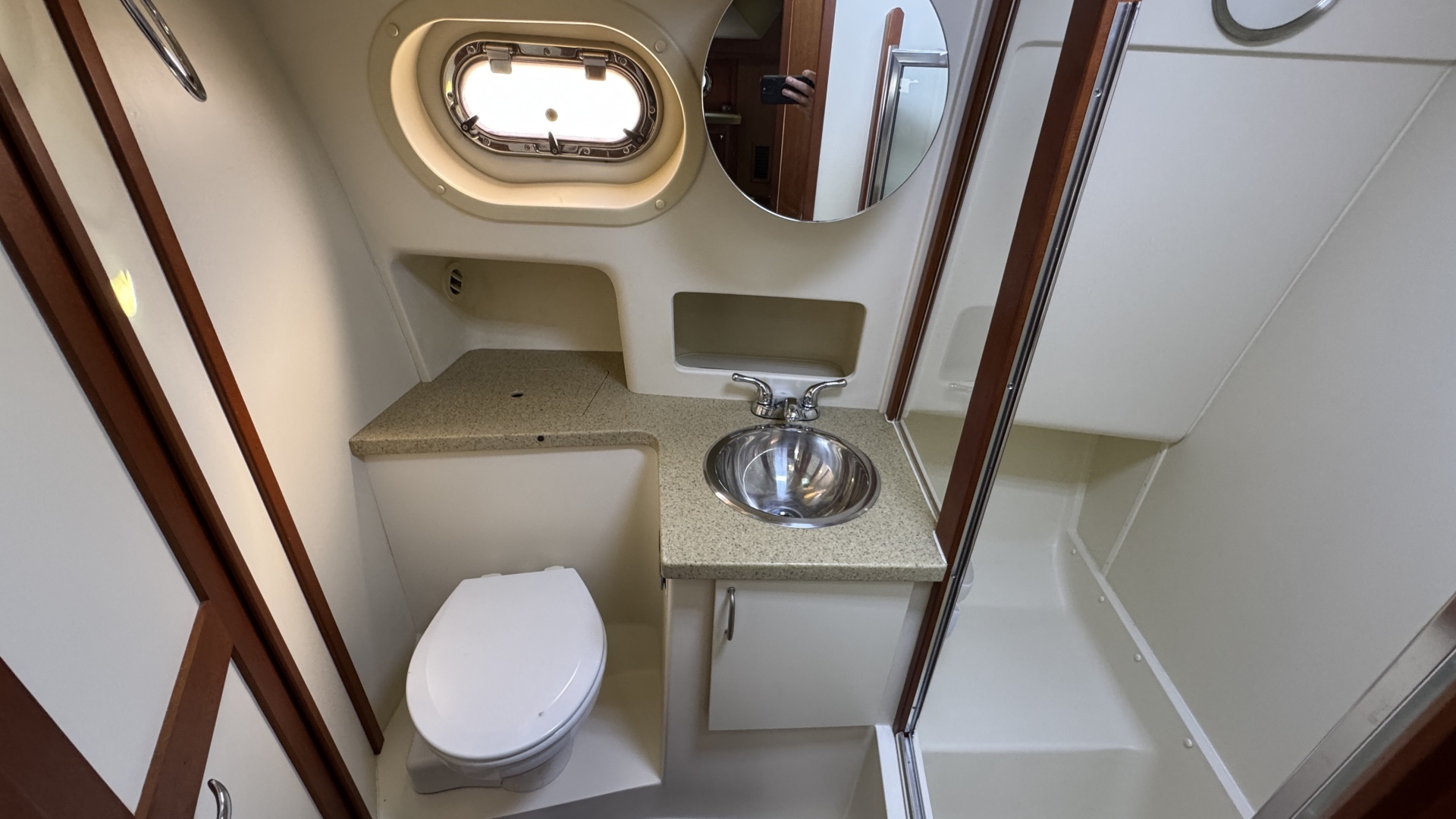 Safe Haven 40ft Mainship Yacht For Sale