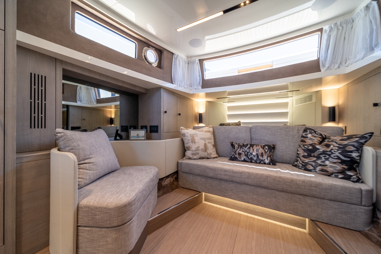 46ft Cranchi Yacht For Sale