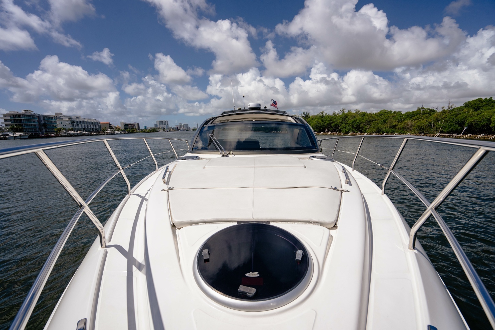 Schaefer 400 Sport Yacht For Sale
