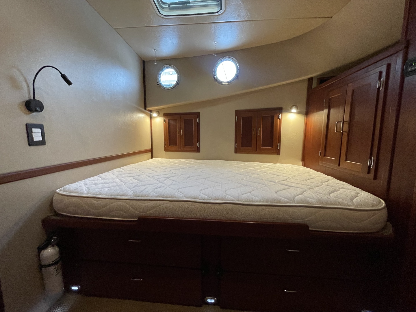 ANCIENT MARINERS II 41ft American Tug Yacht For Sale