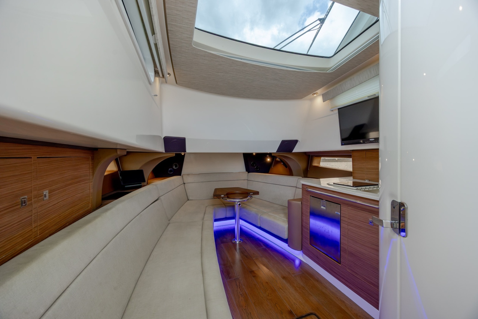 Leslie Ann 42ft Boston Whaler Yacht For Sale Leslie Ann 42ft Boston Whaler Yacht For Sale