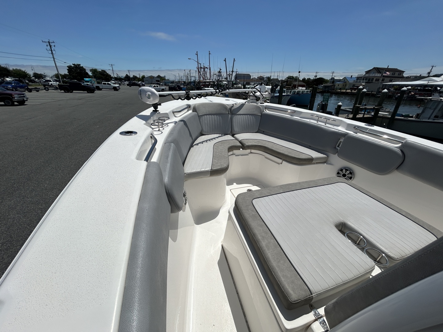 2018 Sea Fox 266 Commander