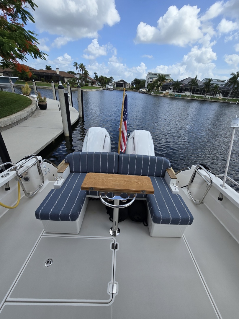 2025 Back Cove 39O