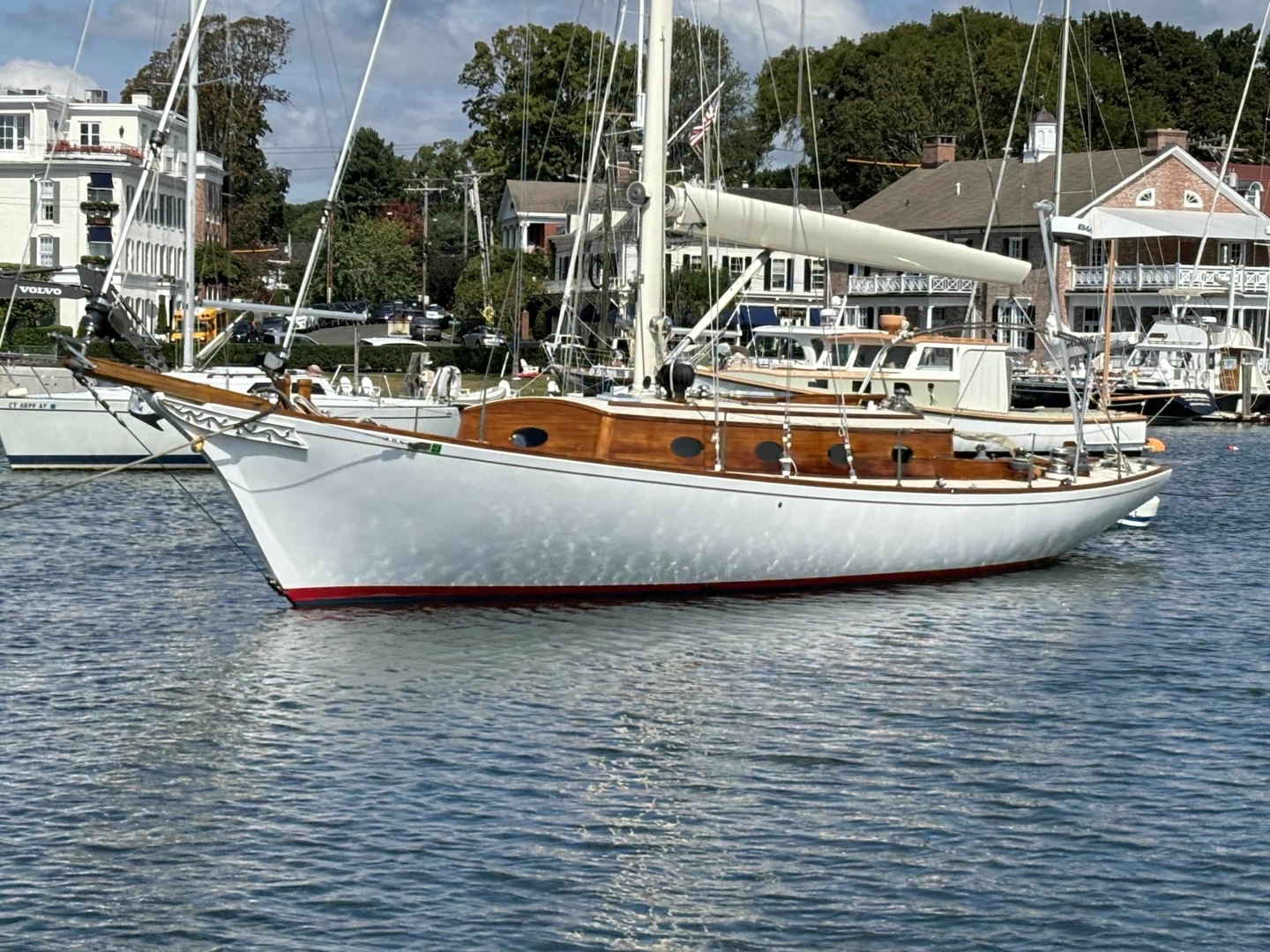 45' | 1979 | Nielsen 44 Cutter Rigged