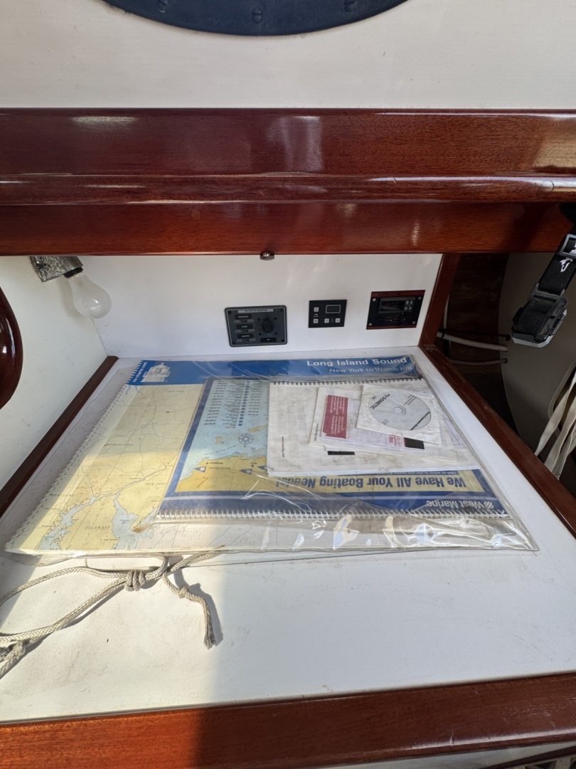 1979 Nielsen 44 Cutter Rigged
