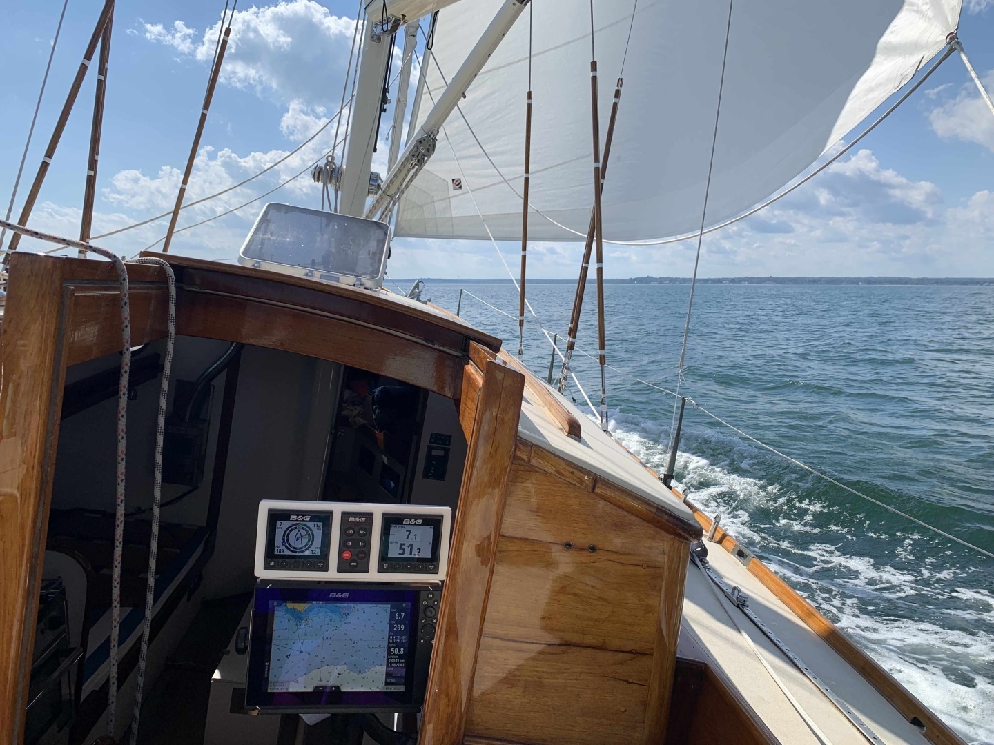 45' | 1979 | Nielsen 44 Cutter Rigged