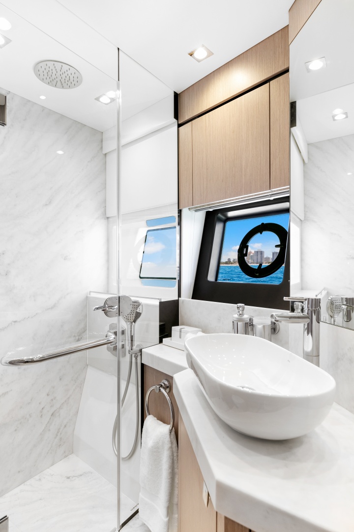2020 Sunseeker 66 Manhattan