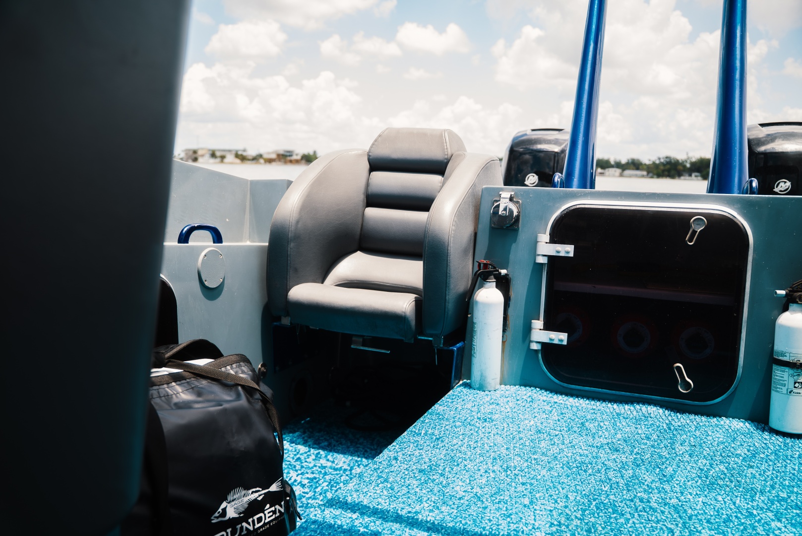 27ft Interceptor Yacht For Sale