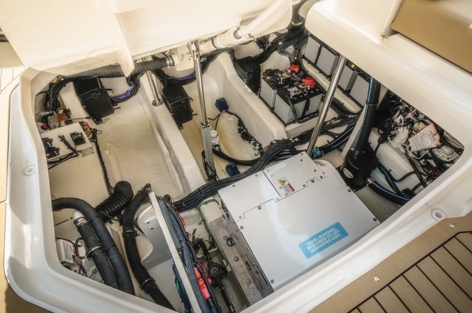 2021 Sea Ray SLX 400 Outboard