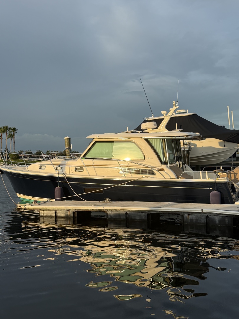 2022 Sabre 38 Salon Express