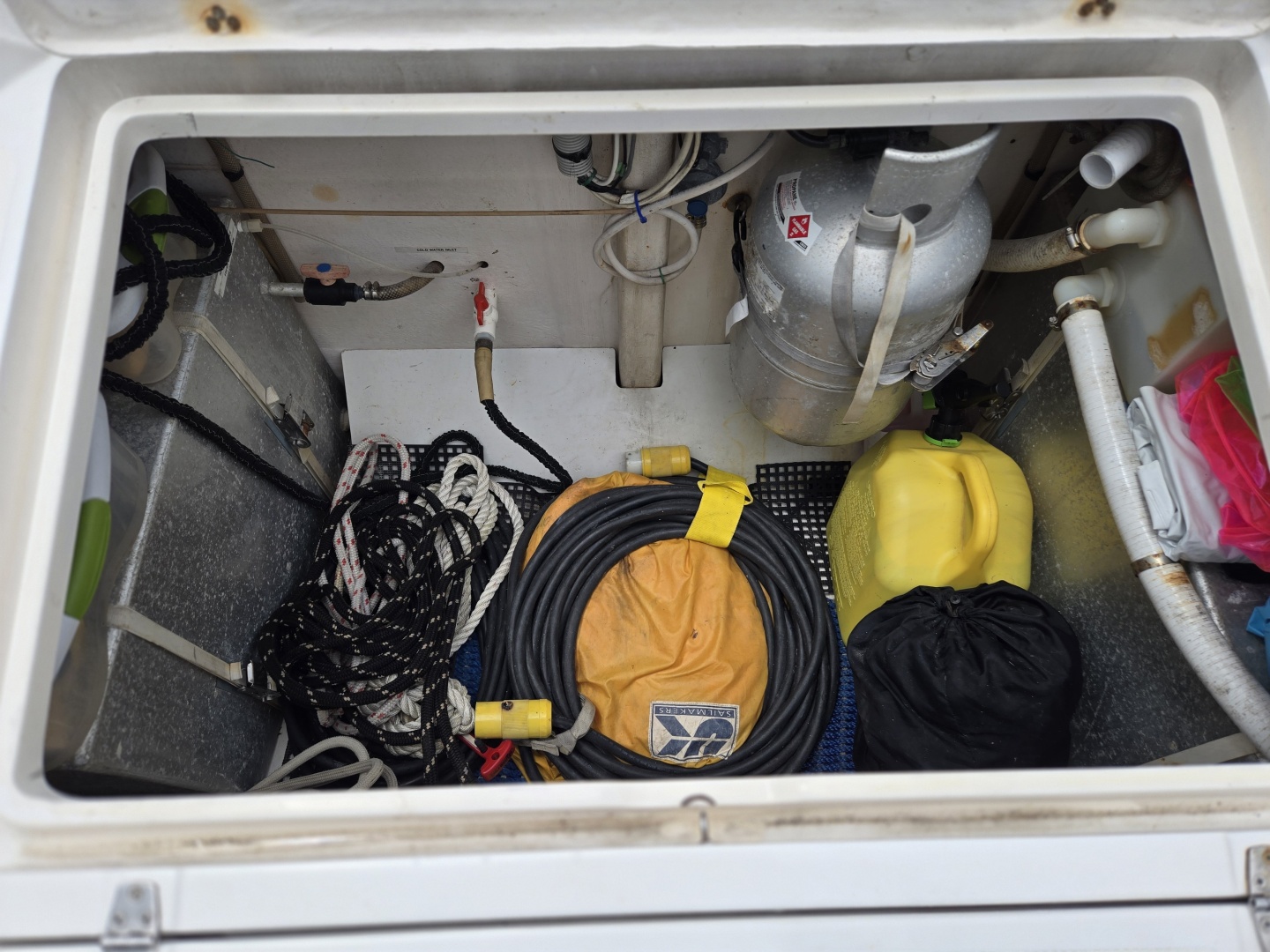 1996 Fountaine Pajot Venezia 42