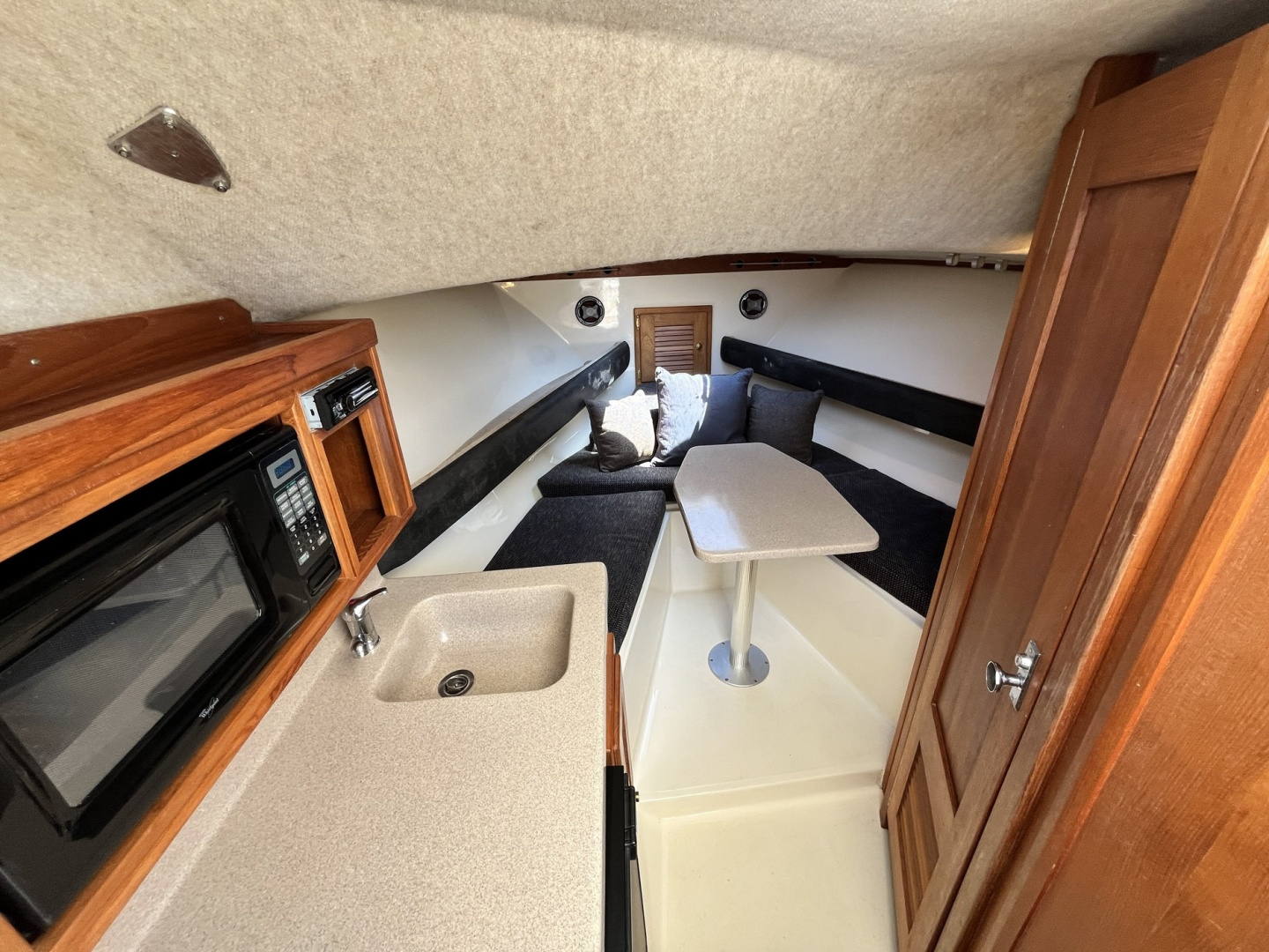 2003 Albemarle 280 Express Fisherman