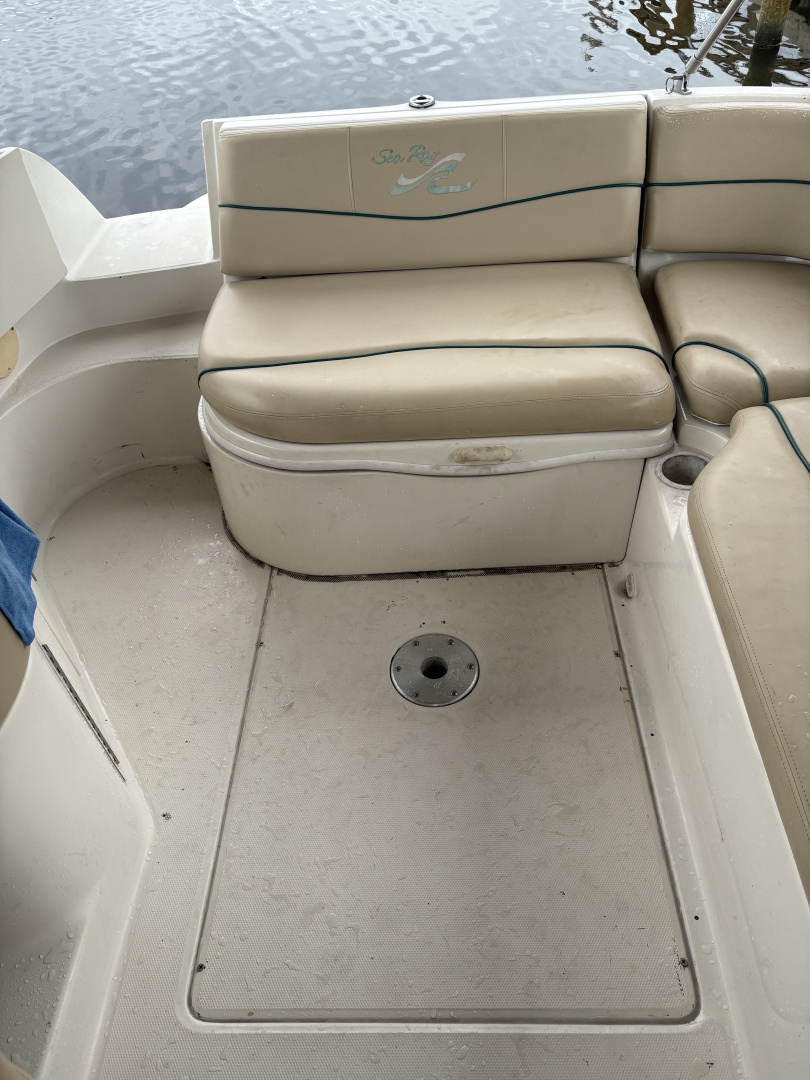 2001 Sea Ray 