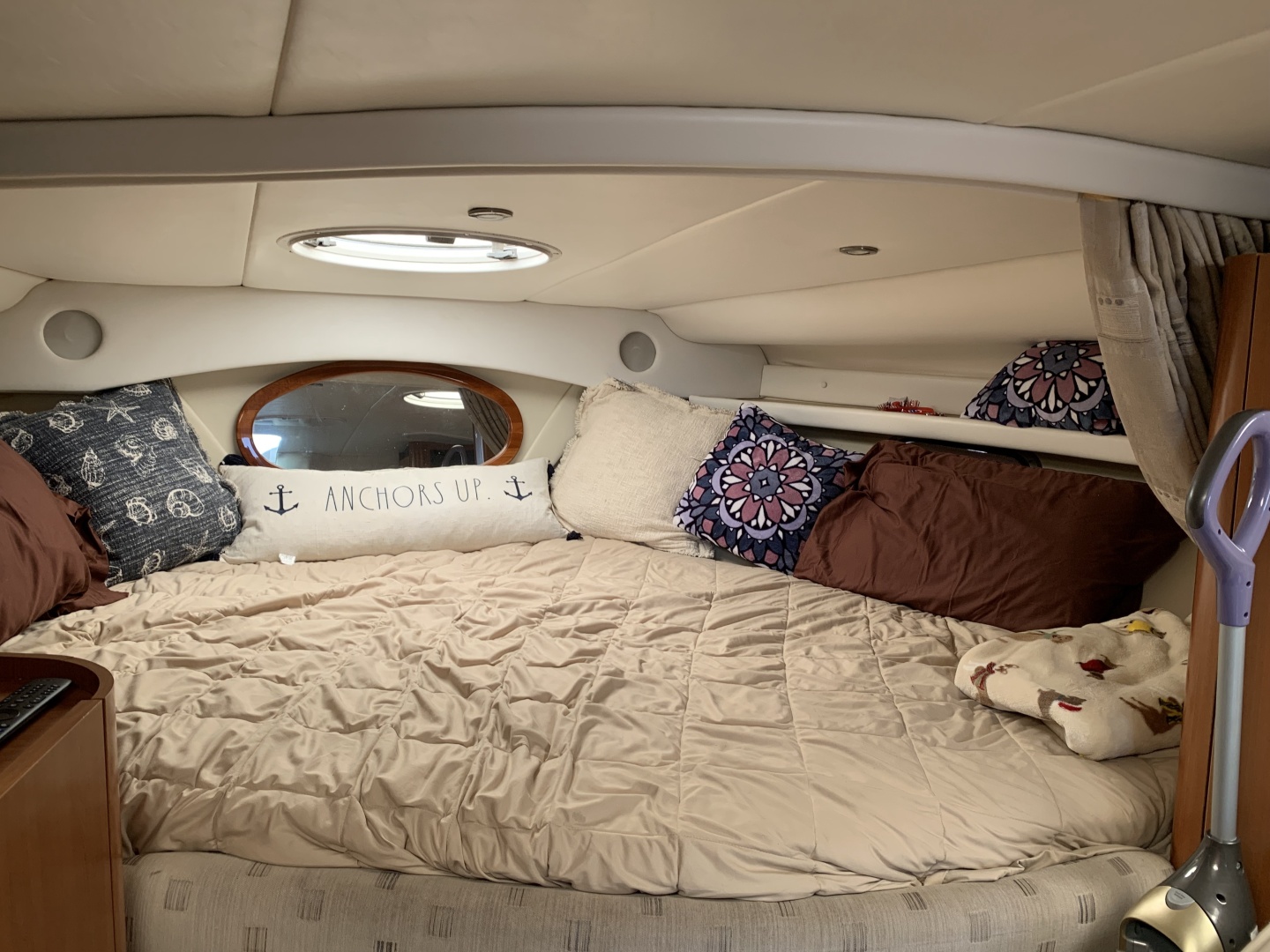 GEORGIE GIRL 32ft Four Winns Yacht For Sale