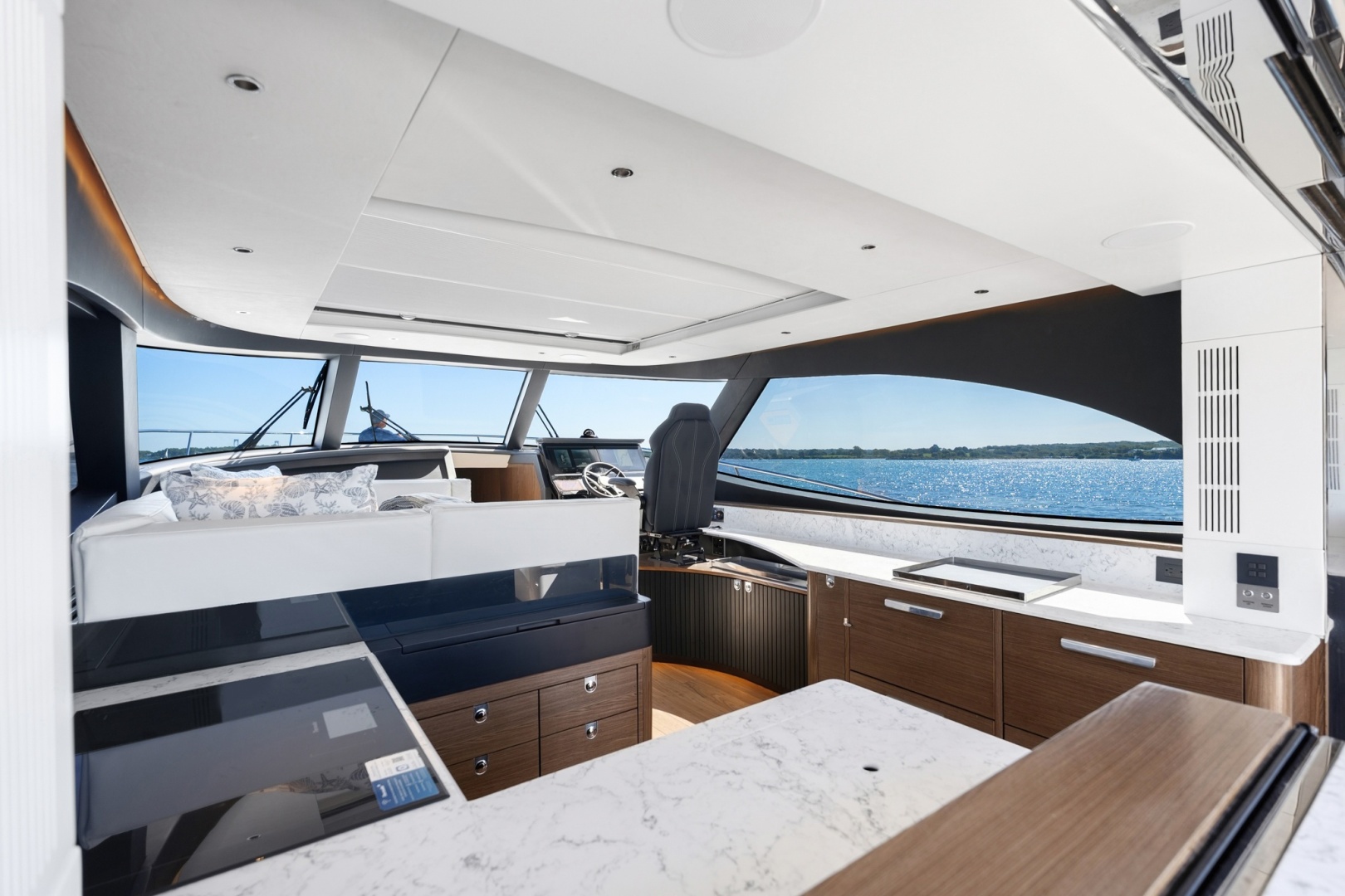 Matterhorn White 50ft ECLIPSE Yacht For Sale