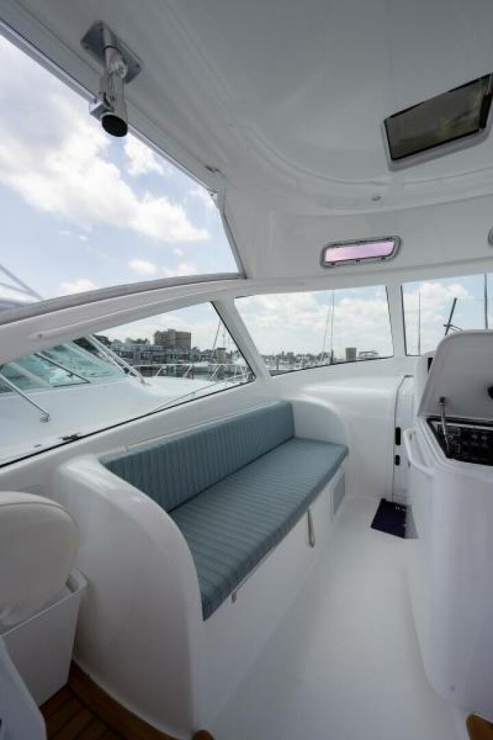 Viking 42 - Drop'Em - Helm