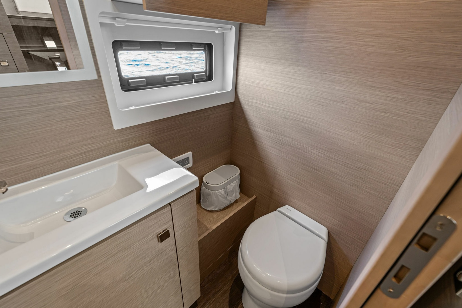 FREEDOM 44ft Fountaine Pajot Yacht For Sale