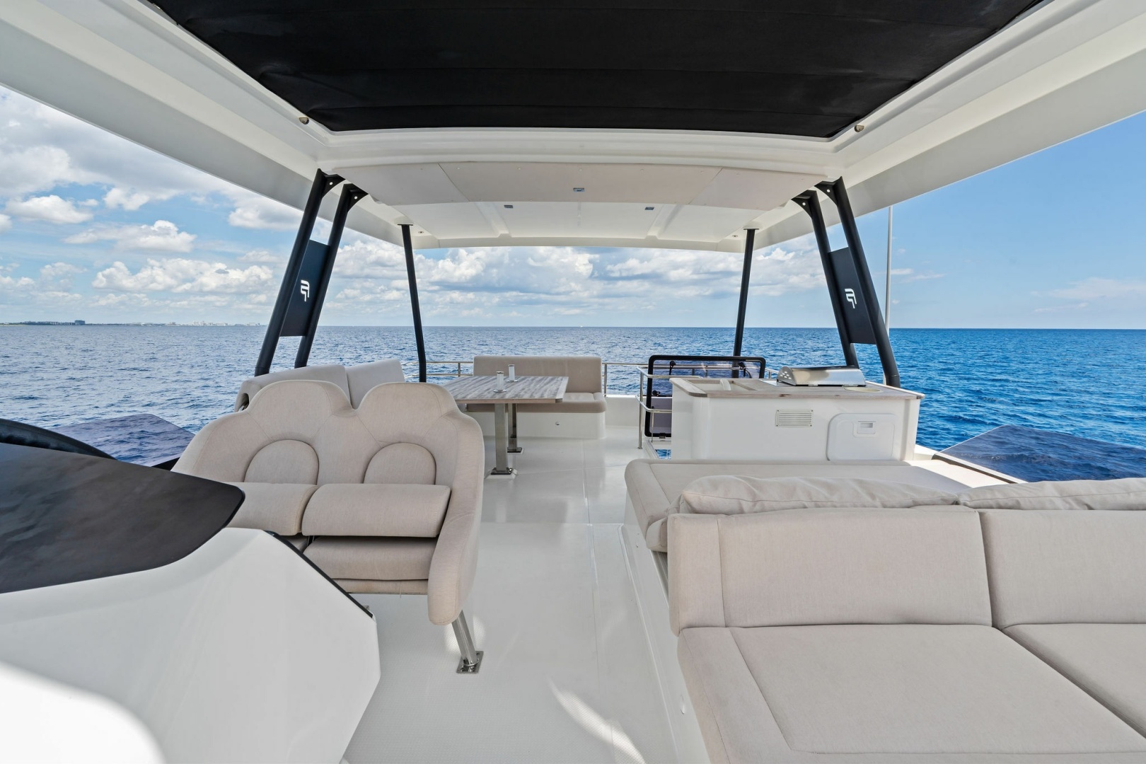 FREEDOM 44ft Fountaine Pajot Yacht For Sale