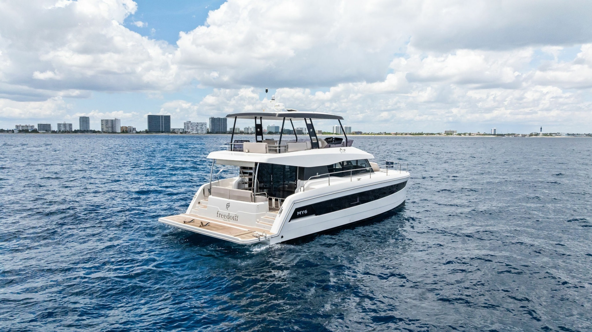 FREEDOM 44ft Fountaine Pajot Yacht For Sale