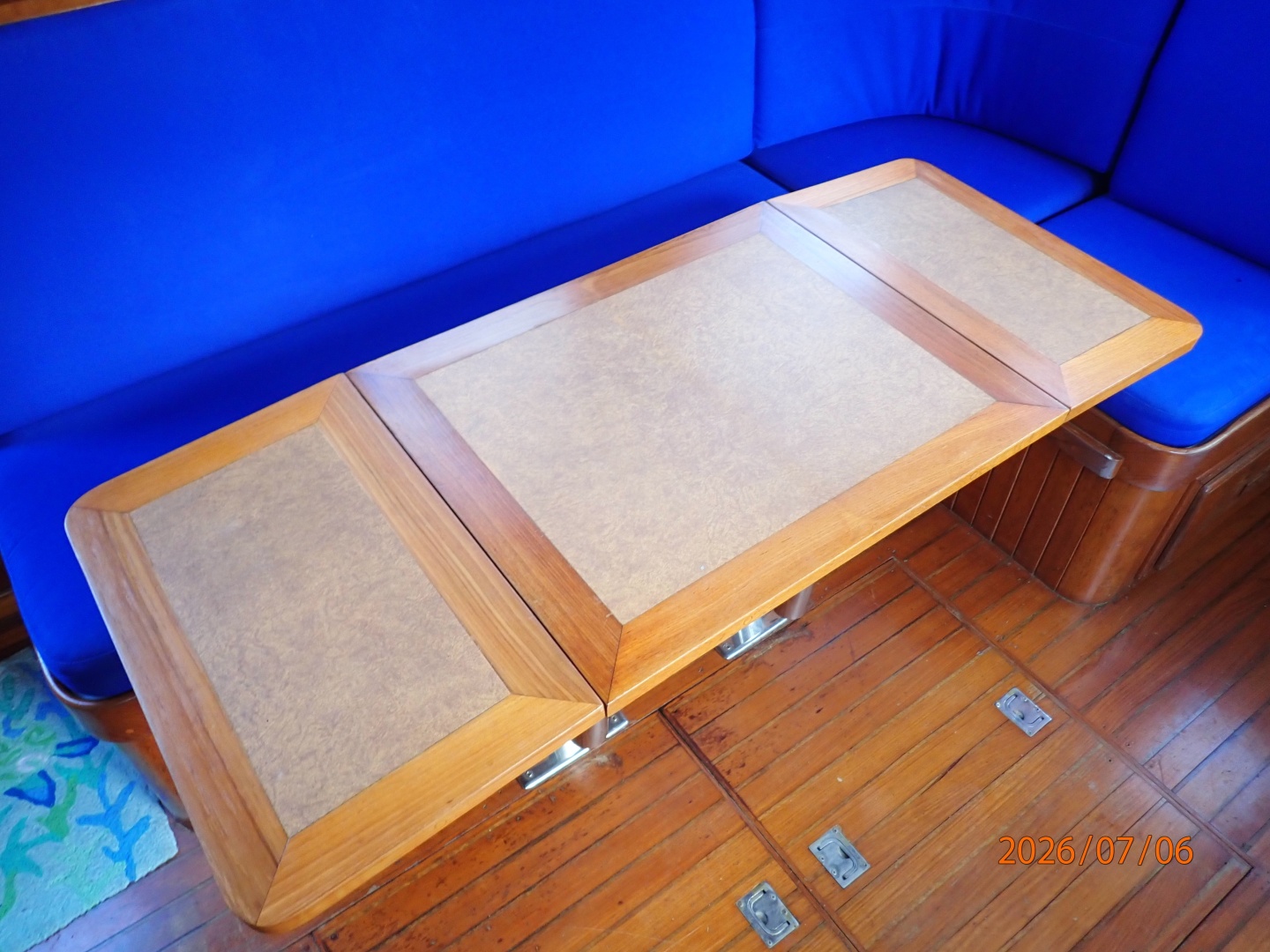 36' Monk salon table