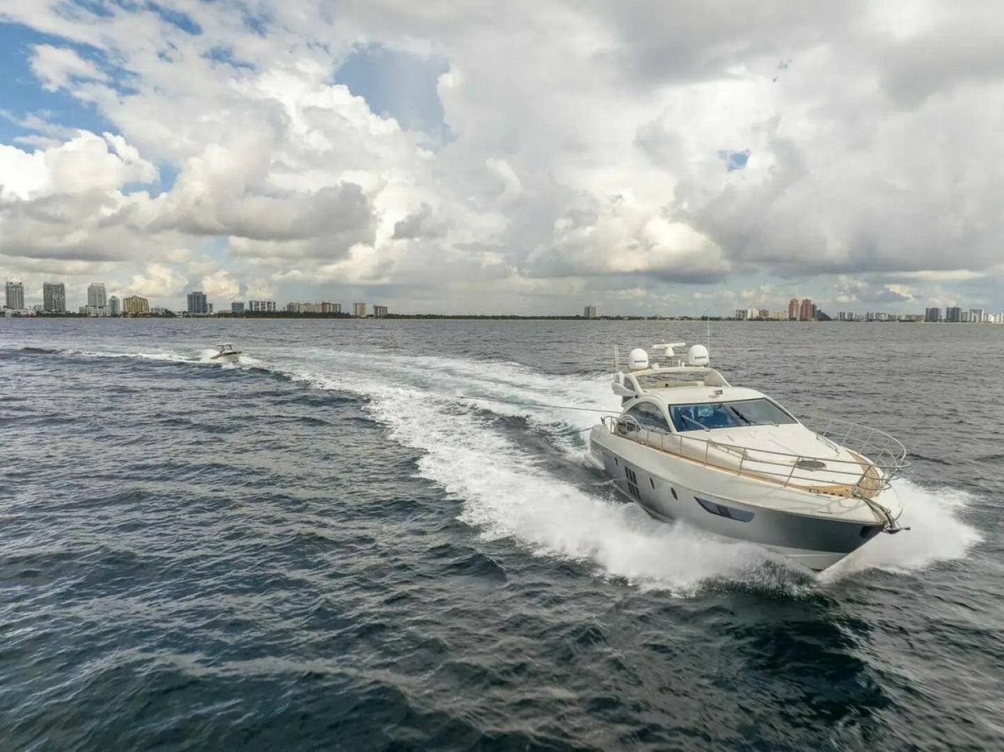 2008 Azimut 62S