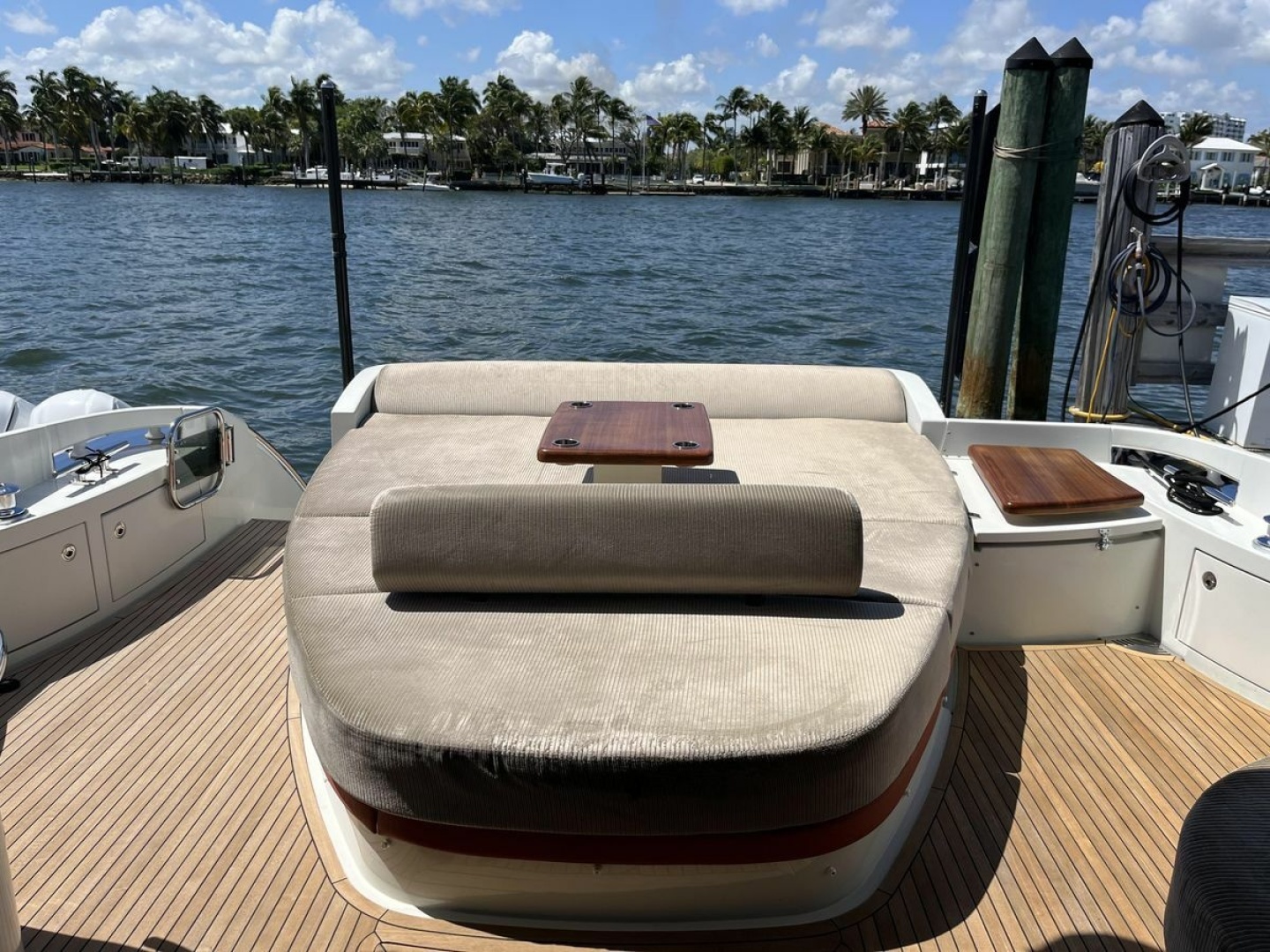 2008 Azimut 62S