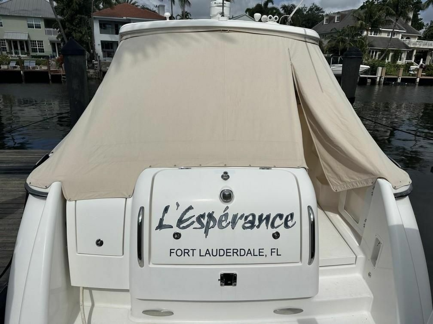 2008 Tiara Yachts 3500 Sovran