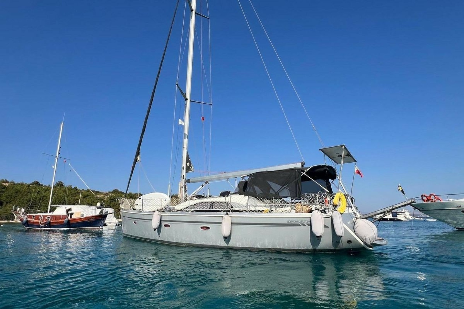 2007 Bavaria Vision 44 - photo 1 of 25