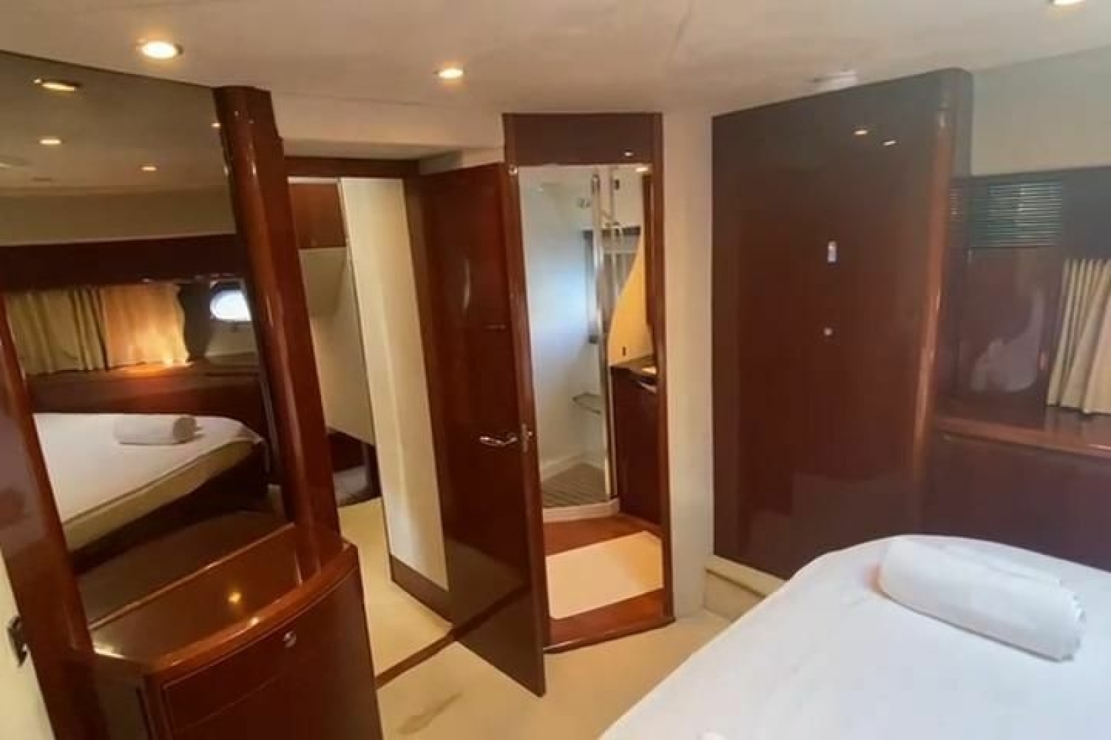2007 Princess 21M