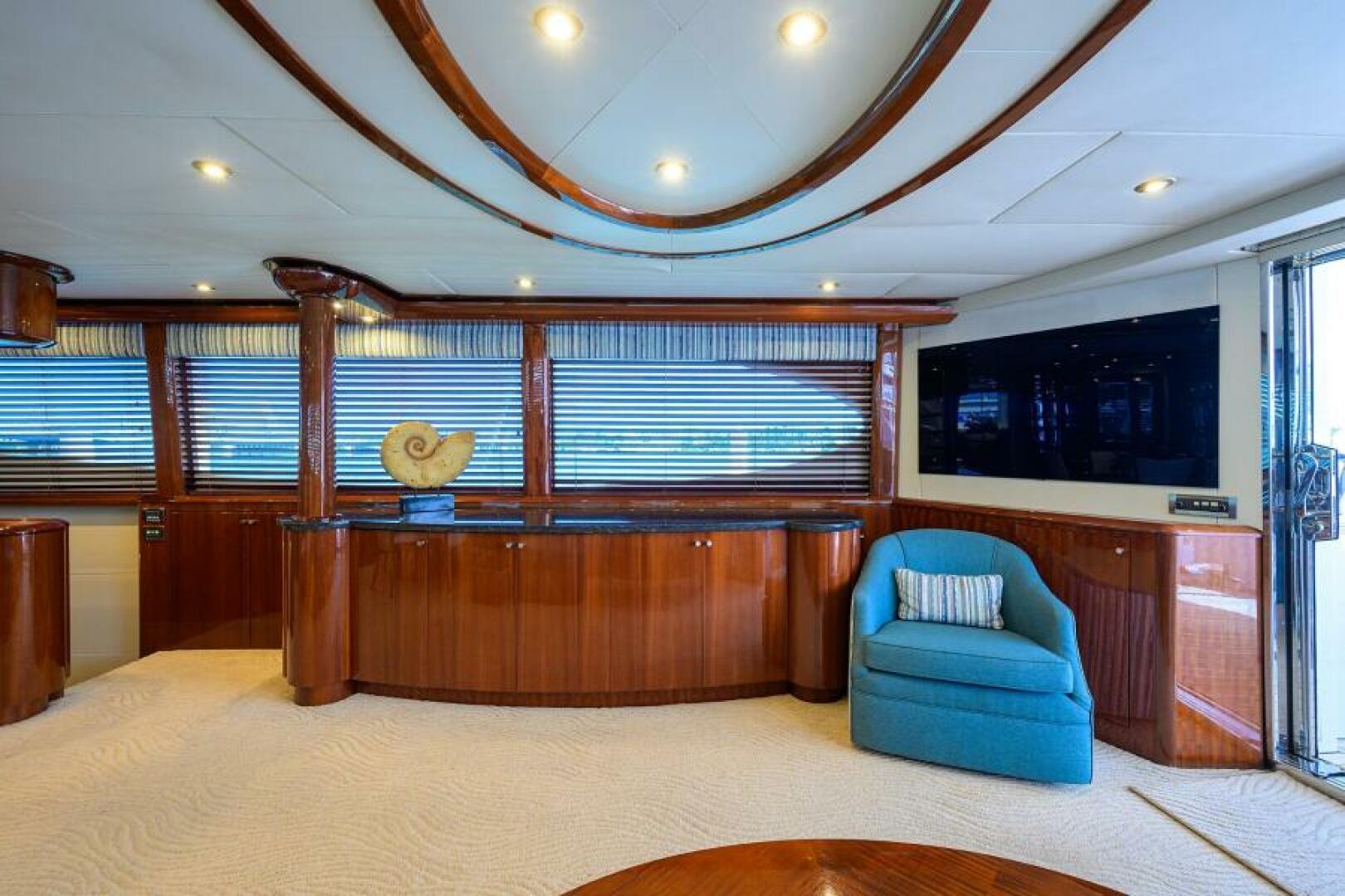 Lazzara Yachts 80 Enclosed — WILLYN - Photo 5