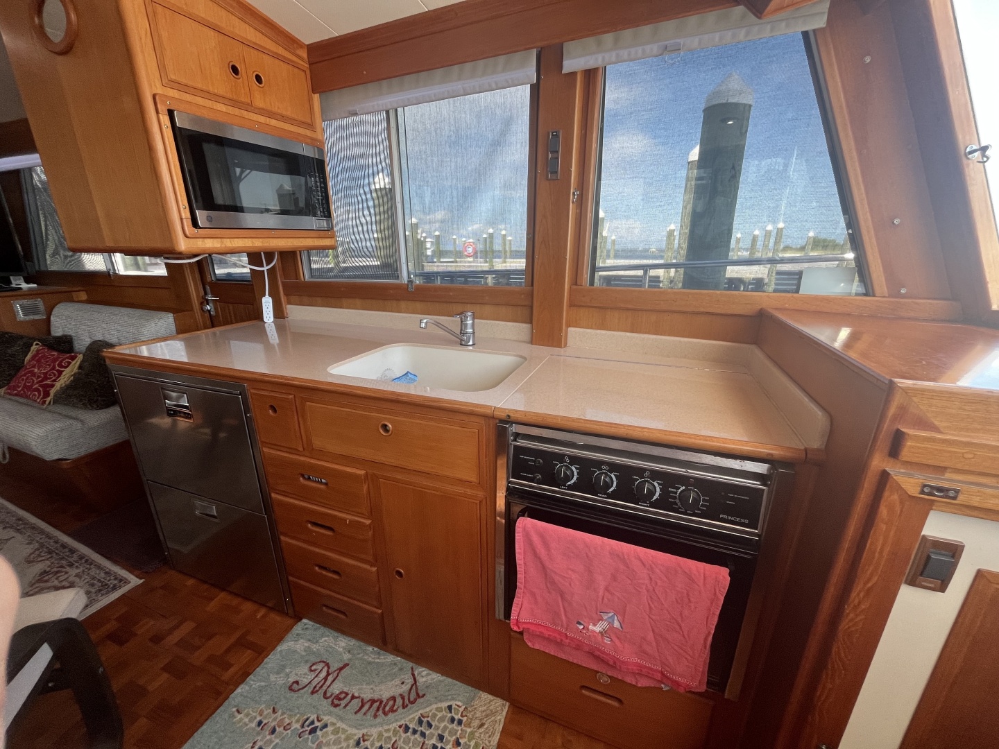Grand Banks 42 Classic — GloriaUs - Photo 9