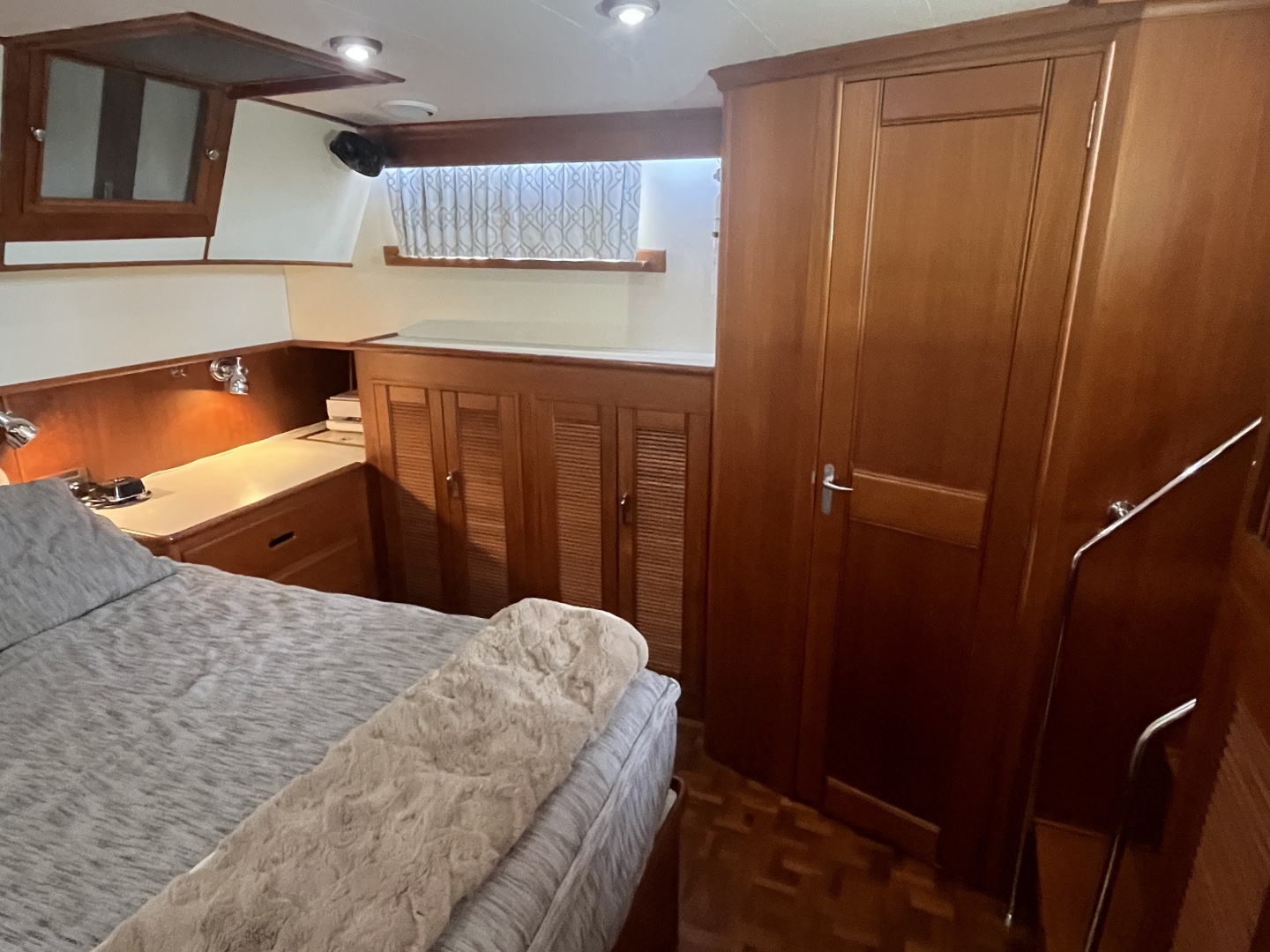 Grand Banks 42 Classic — GloriaUs - Photo 21