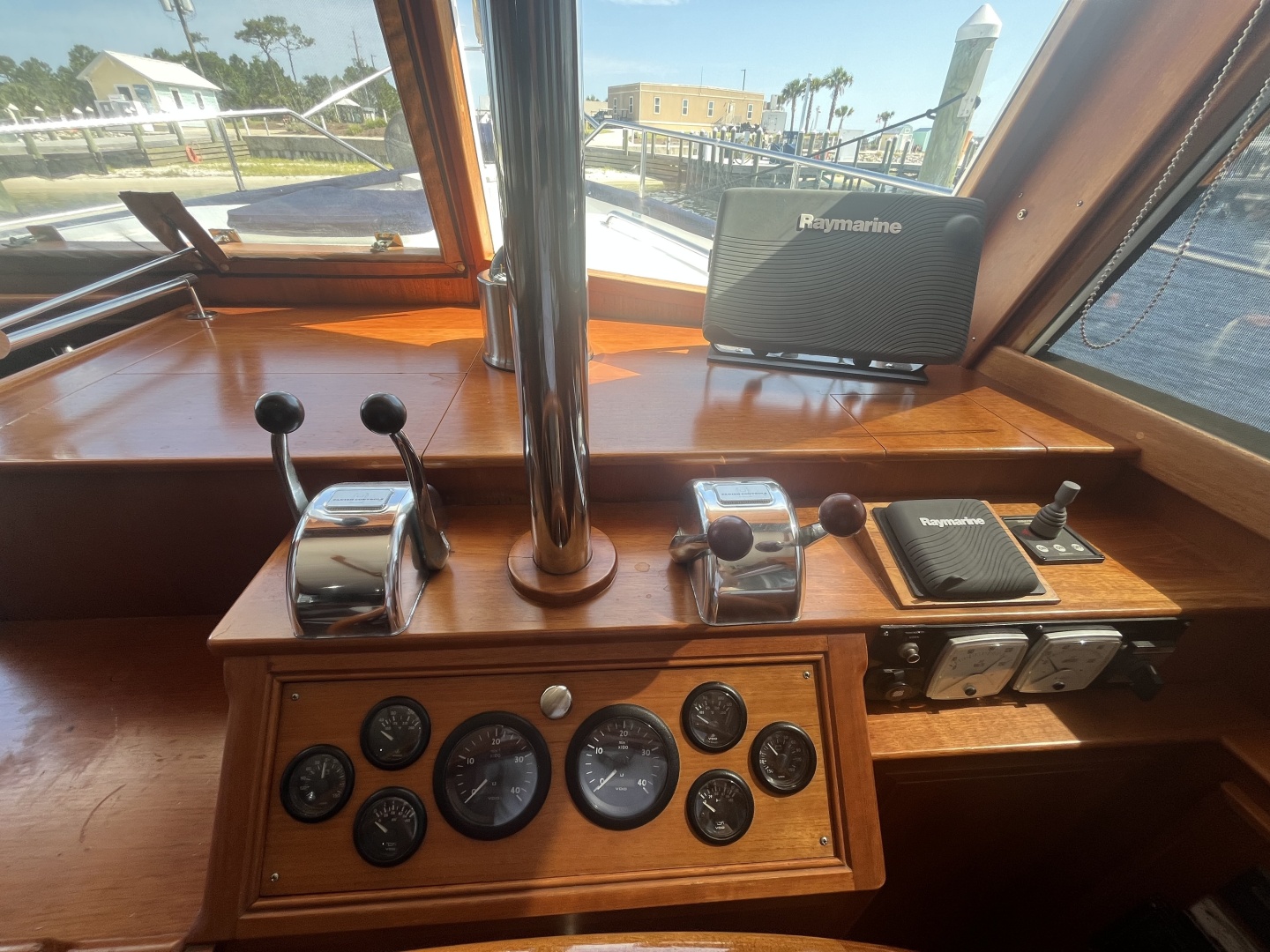 Grand Banks 42 Classic — GloriaUs - Photo 14
