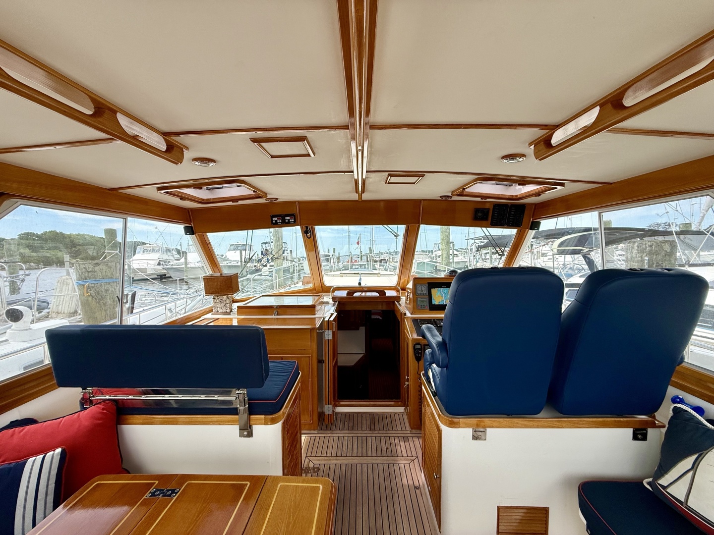 2001 Grand Banks Eastbay HX
