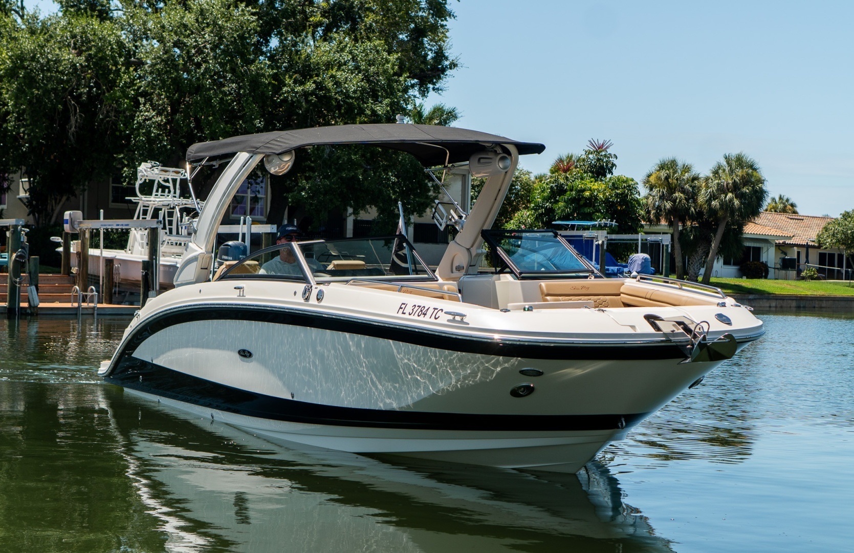 2022 Sea Ray SDX 290