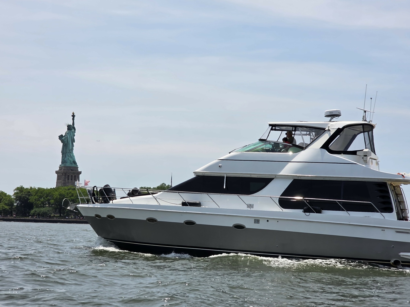 Carver Voyager Pilothouse 530 — NOW IS GOOD