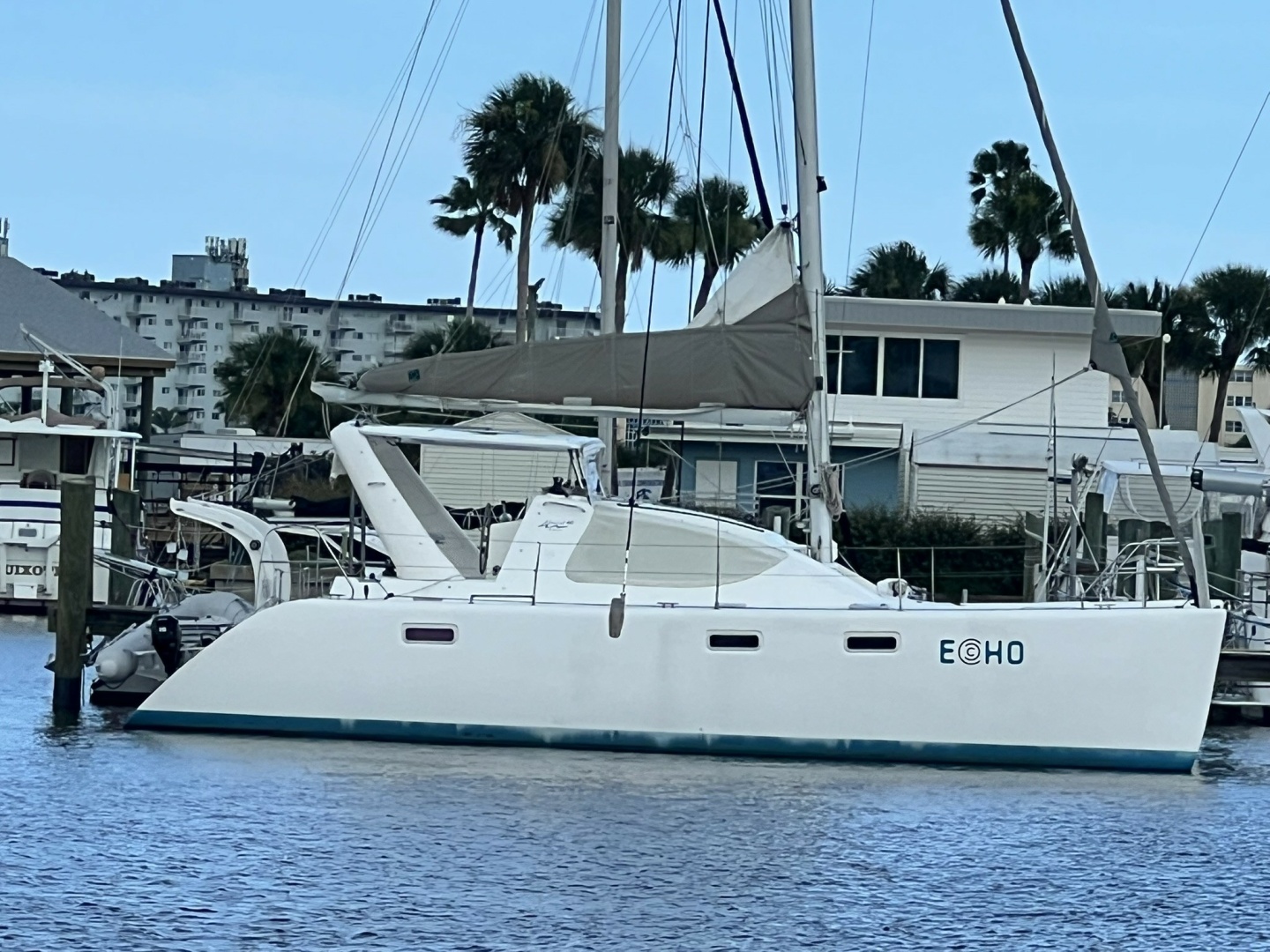 2008 Admiral 40 Cruiser