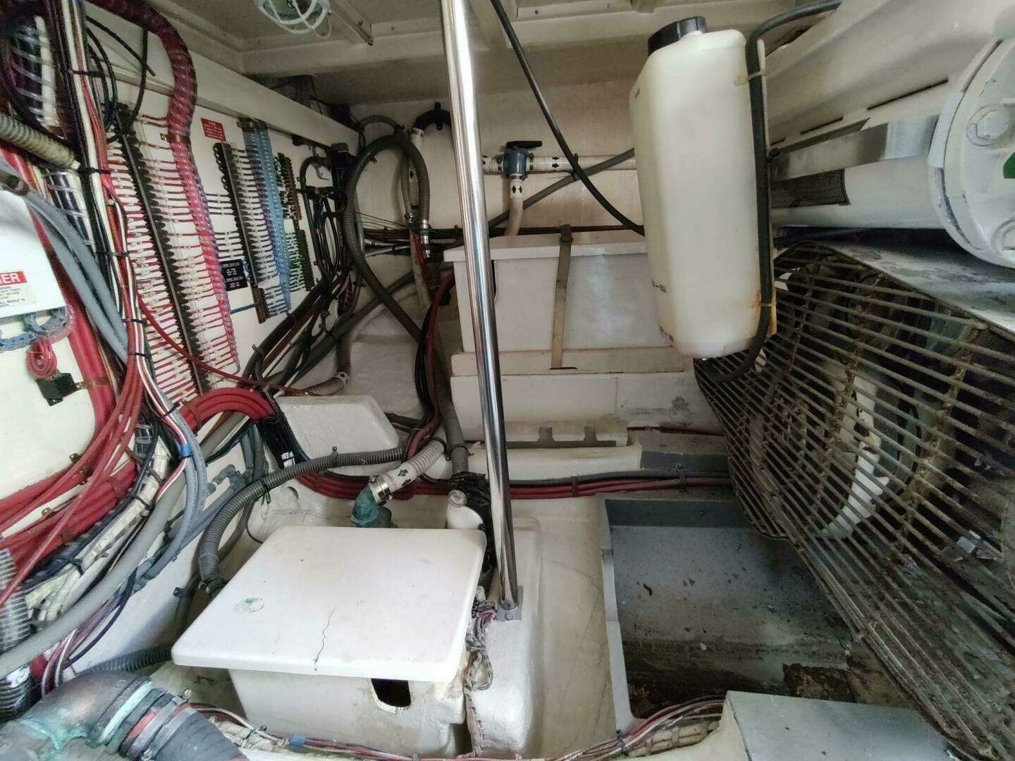Summersalts 40ft Grand Banks Yacht For Sale Summersalts 40ft Grand Banks Yacht For Sale