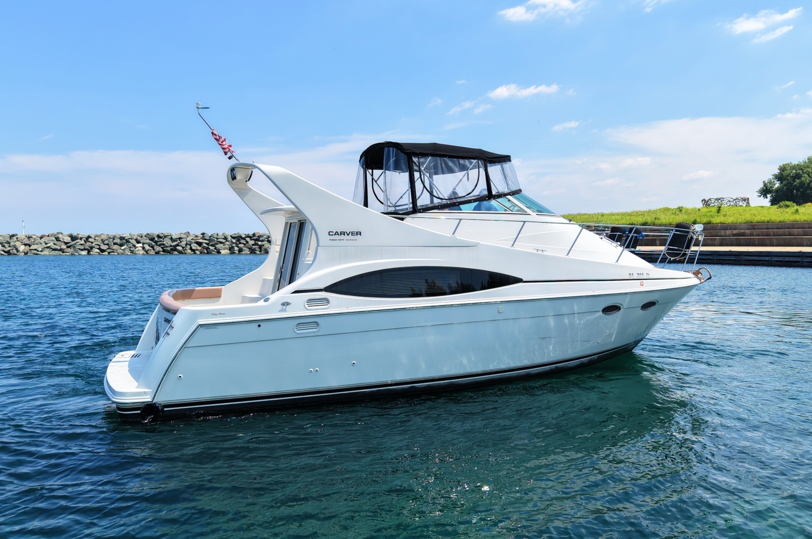 1998 Carver 35 Mariner