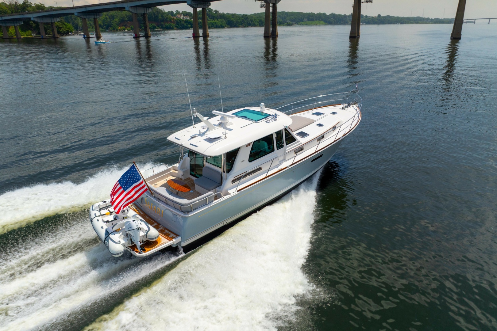 2024 Sabre 48 Salon Express