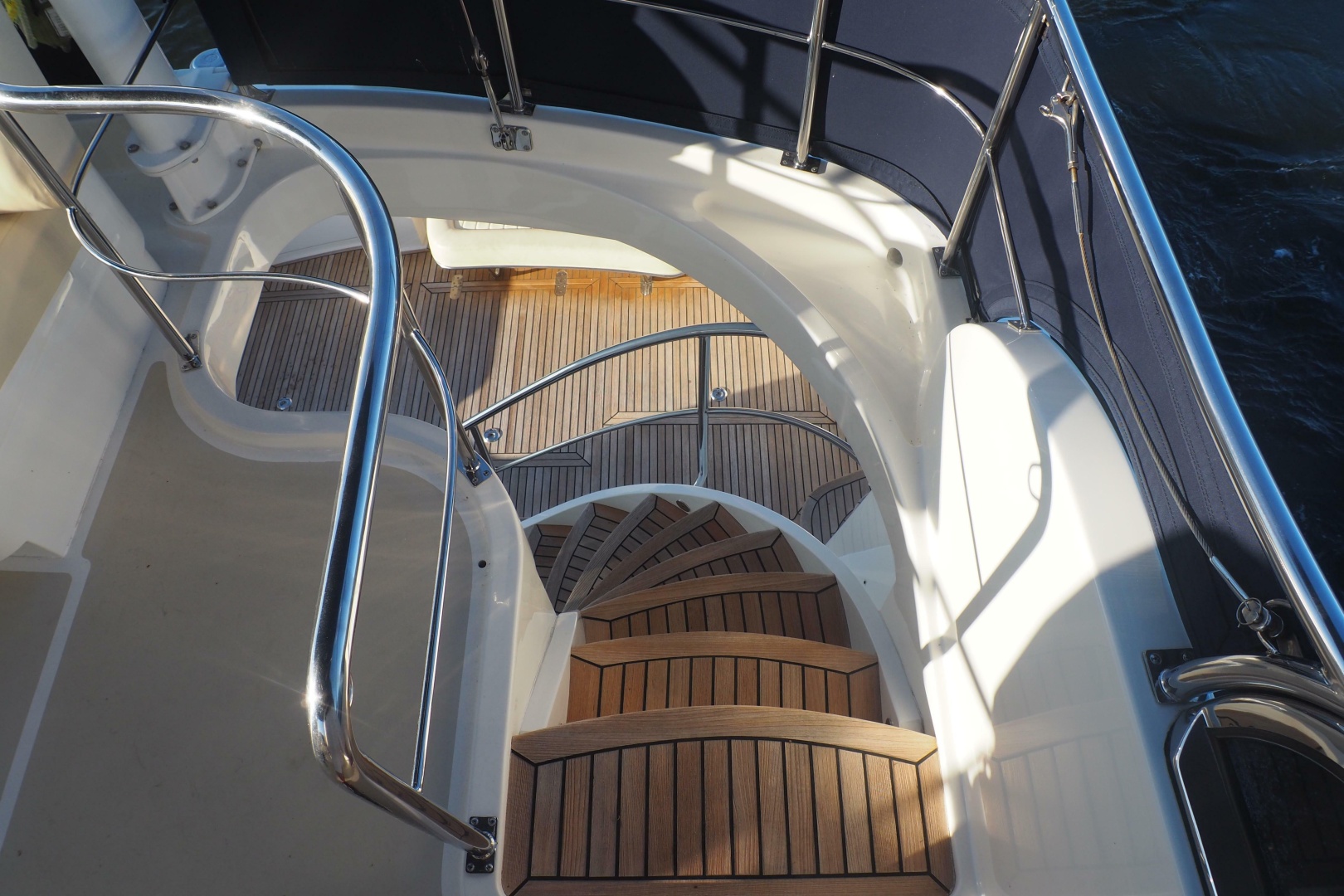 L Attitude 47ft Grand Banks Yacht For Sale L Attitude 47ft Grand Banks Yacht For Sale